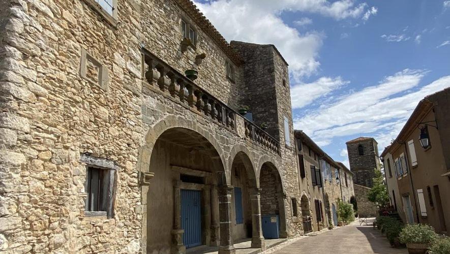 Logis Hotel Restaurant La Bergerie Aragon Bagian luar foto